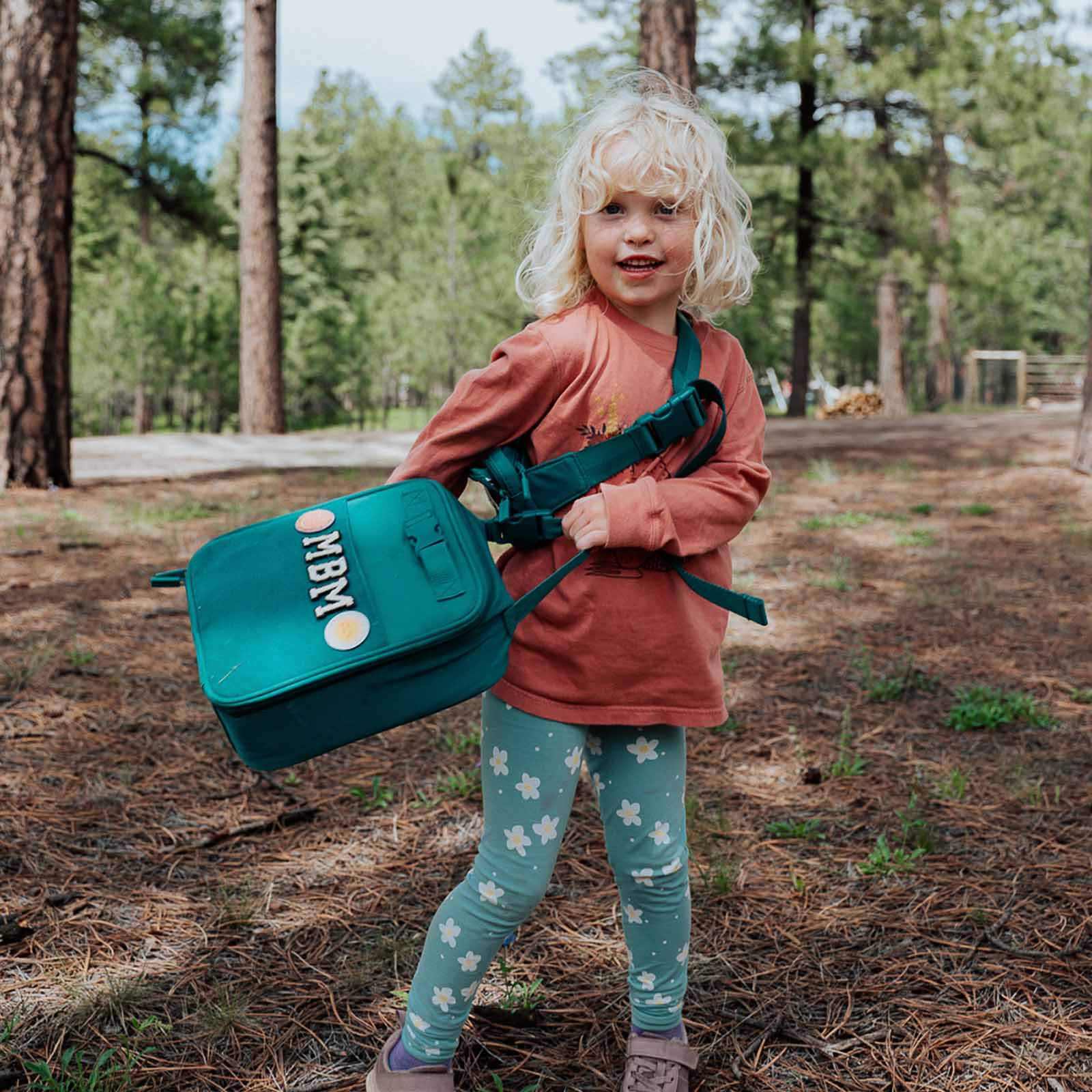 7 Traditions That Make Autumn Magical for Kids